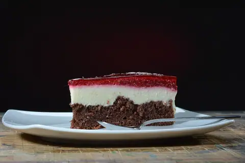 Sarah Fina Bakery photo 4