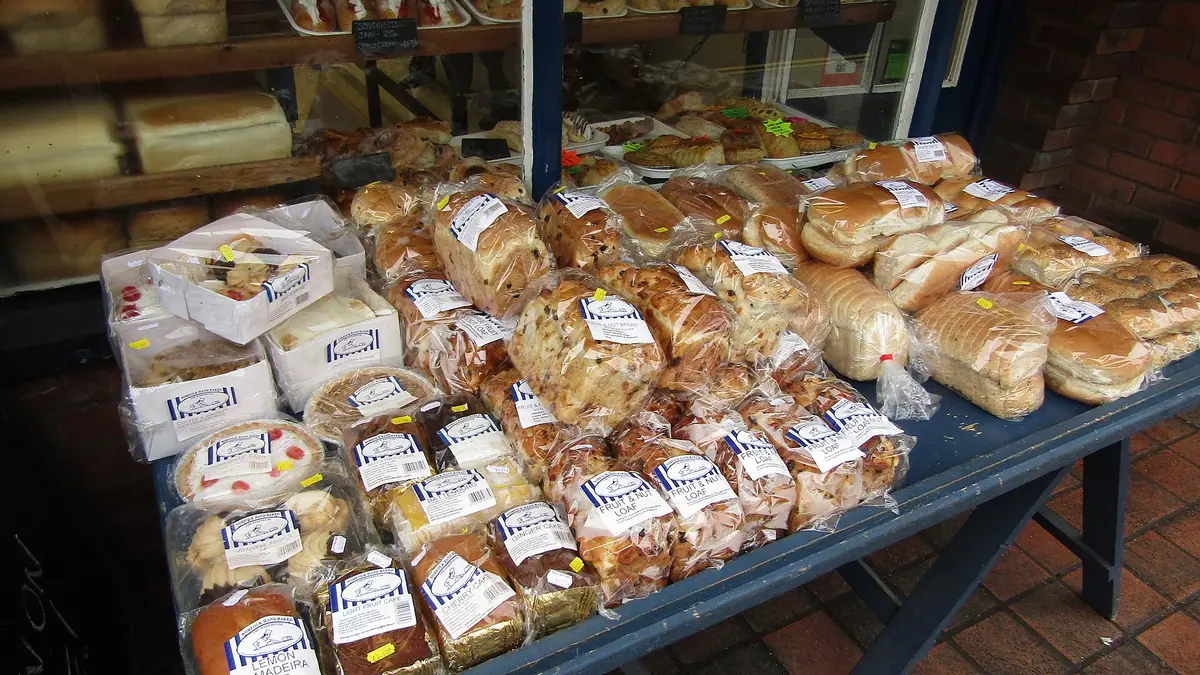 Sarah Fina Bakery – bakery in Mossley town centre